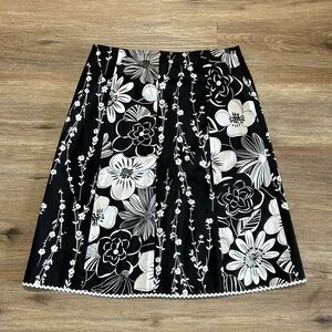 GRACE ELEMENTS Black and White Skirt